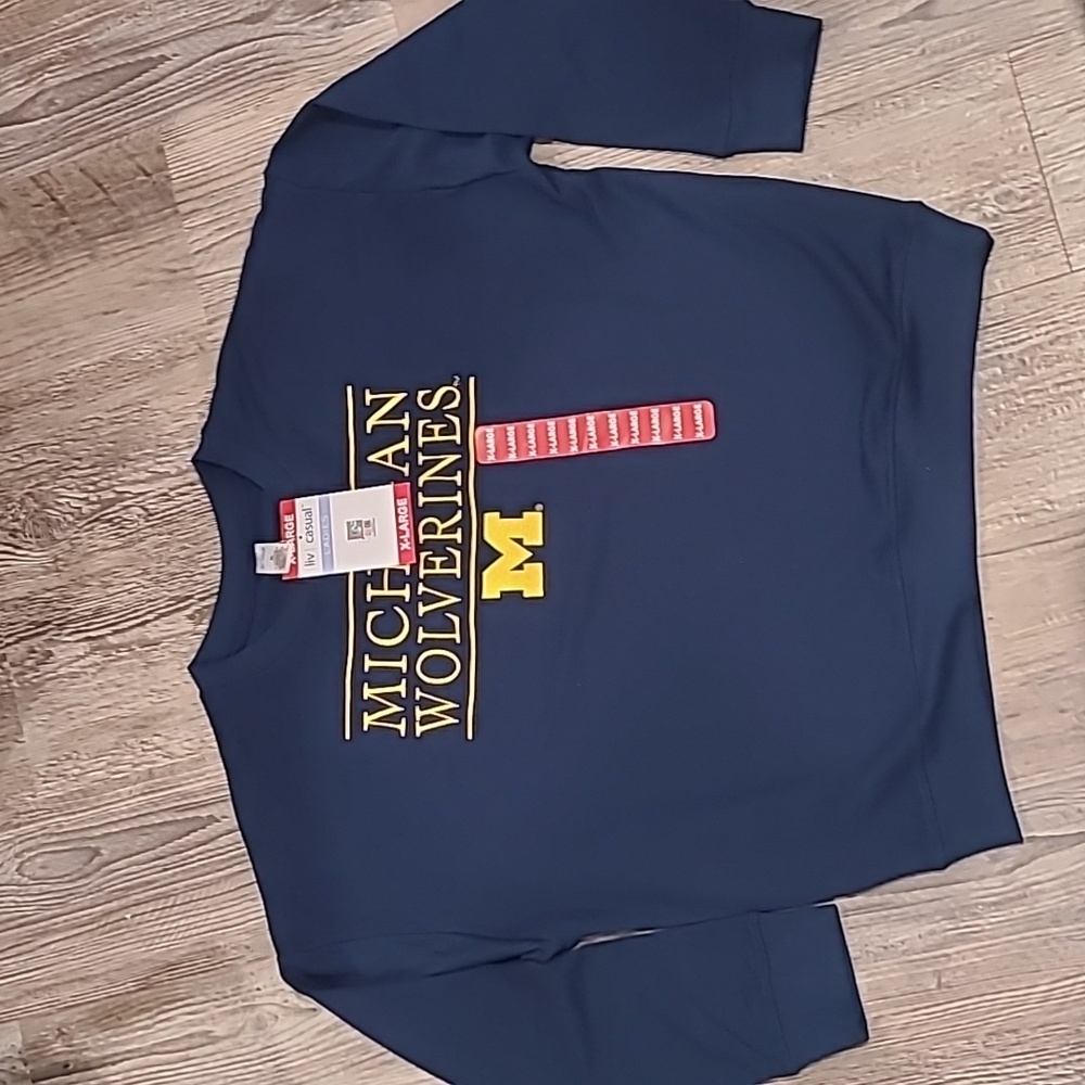 MICHIGAN Wolverine Liv Casual Ladies Pullover - Navy Size XL